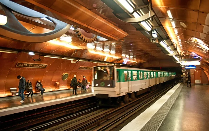 Paris’ steampunk metro station