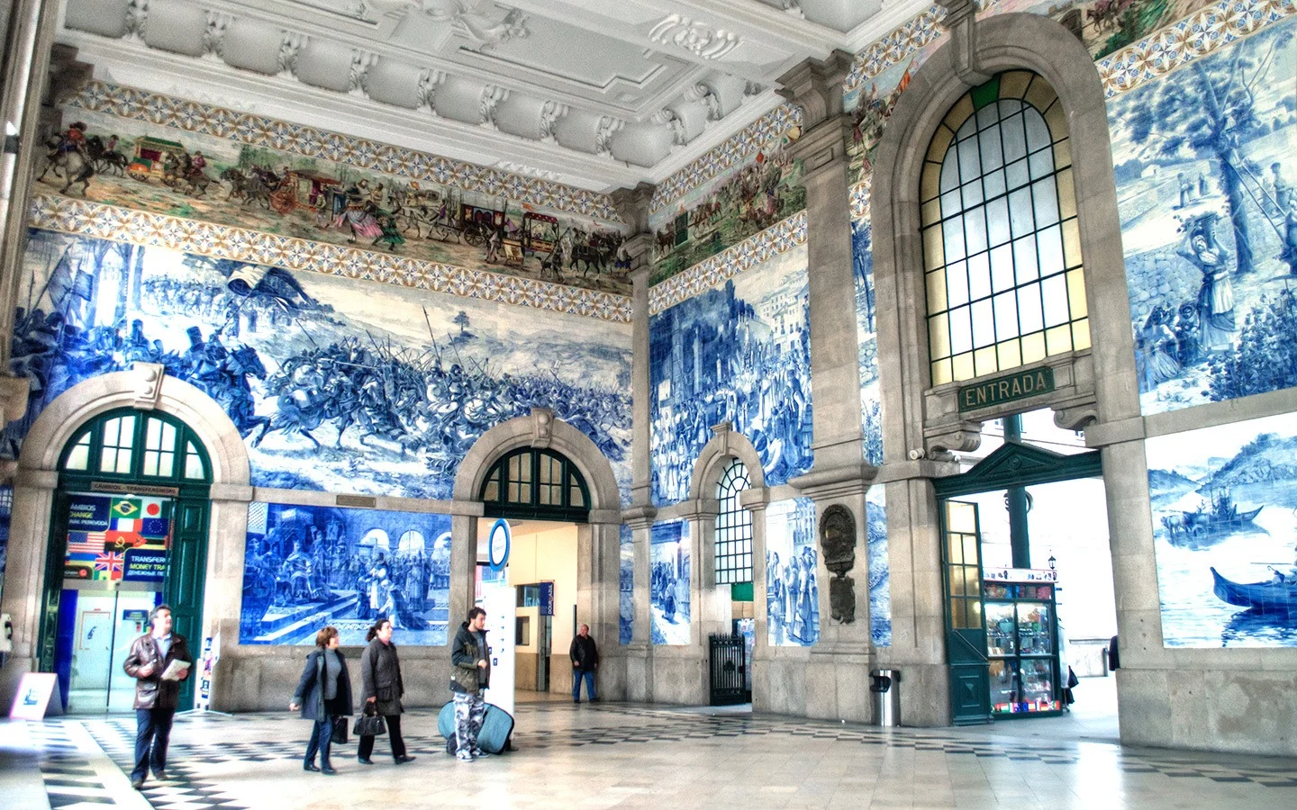 Blue and white tiles in São Bento train station