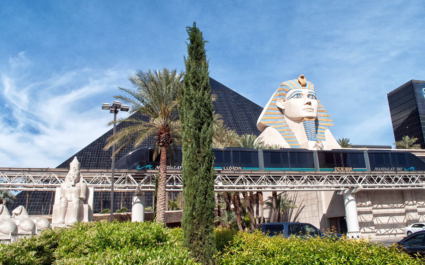 The Mandalay Bay–Excalibur monorail passing by the Luxor