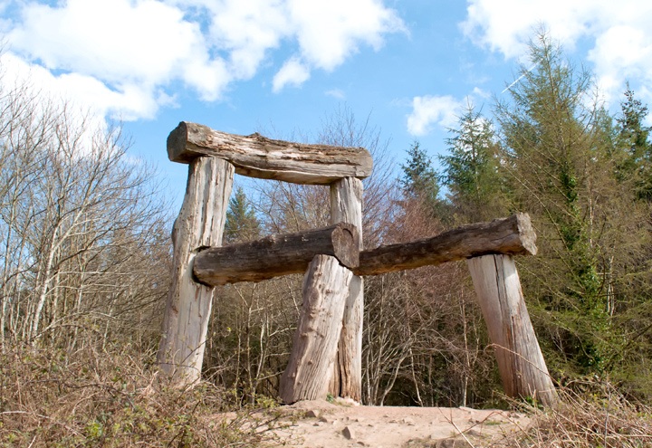Giant chair on the Sculpture trail