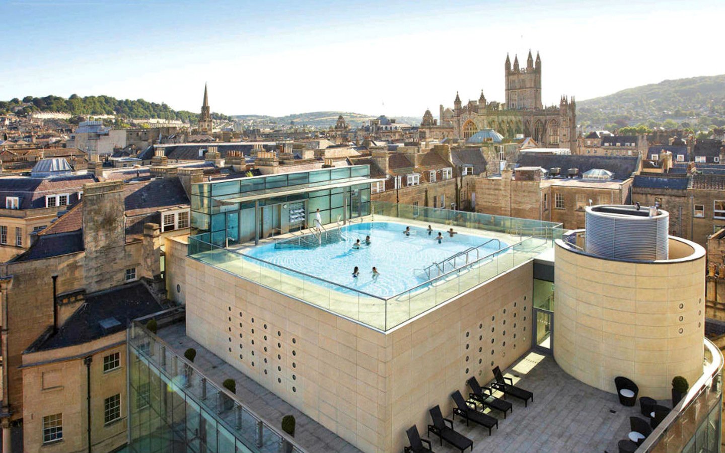 The rooftop pool at the Thermae Bath Spa