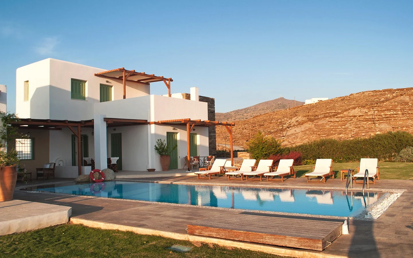 On the Rocks villa, one of the places to stay in Ios Greece