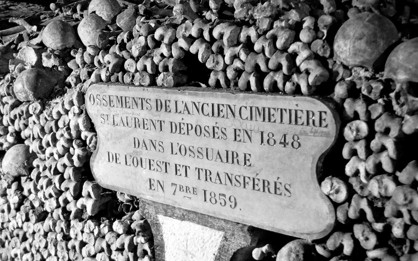 Piles of bones in the Paris catacombs