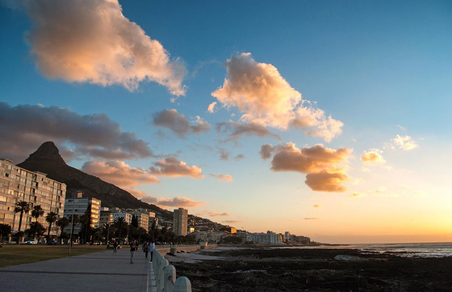 Sunset at Sea Point in Cape Town