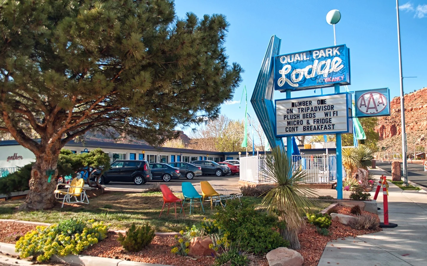 The vintage style Quail Park Lodge motel in Kanab, Utah