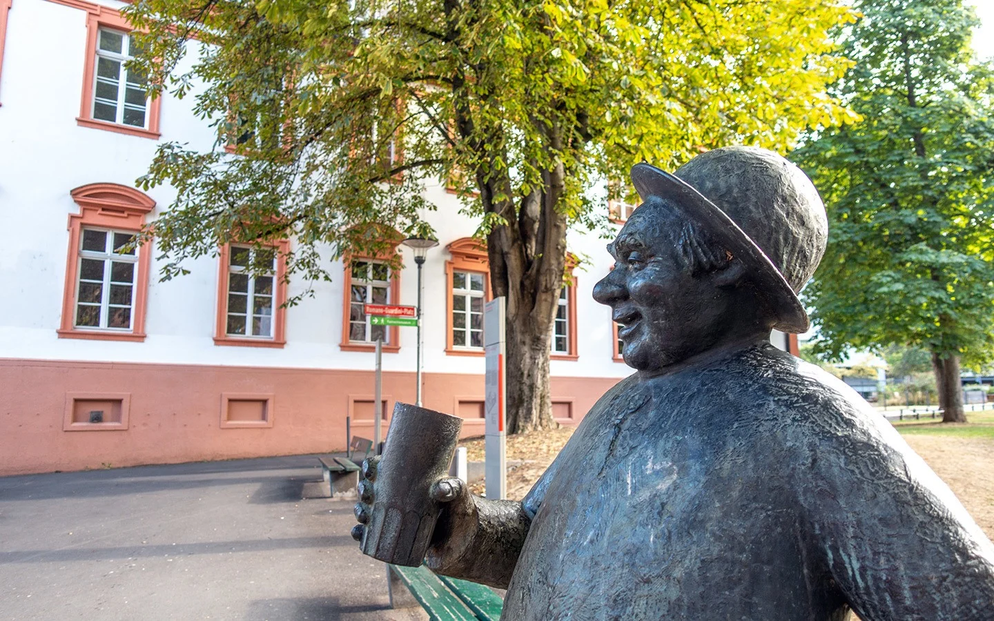 Schoppenstecher statue, Mainz