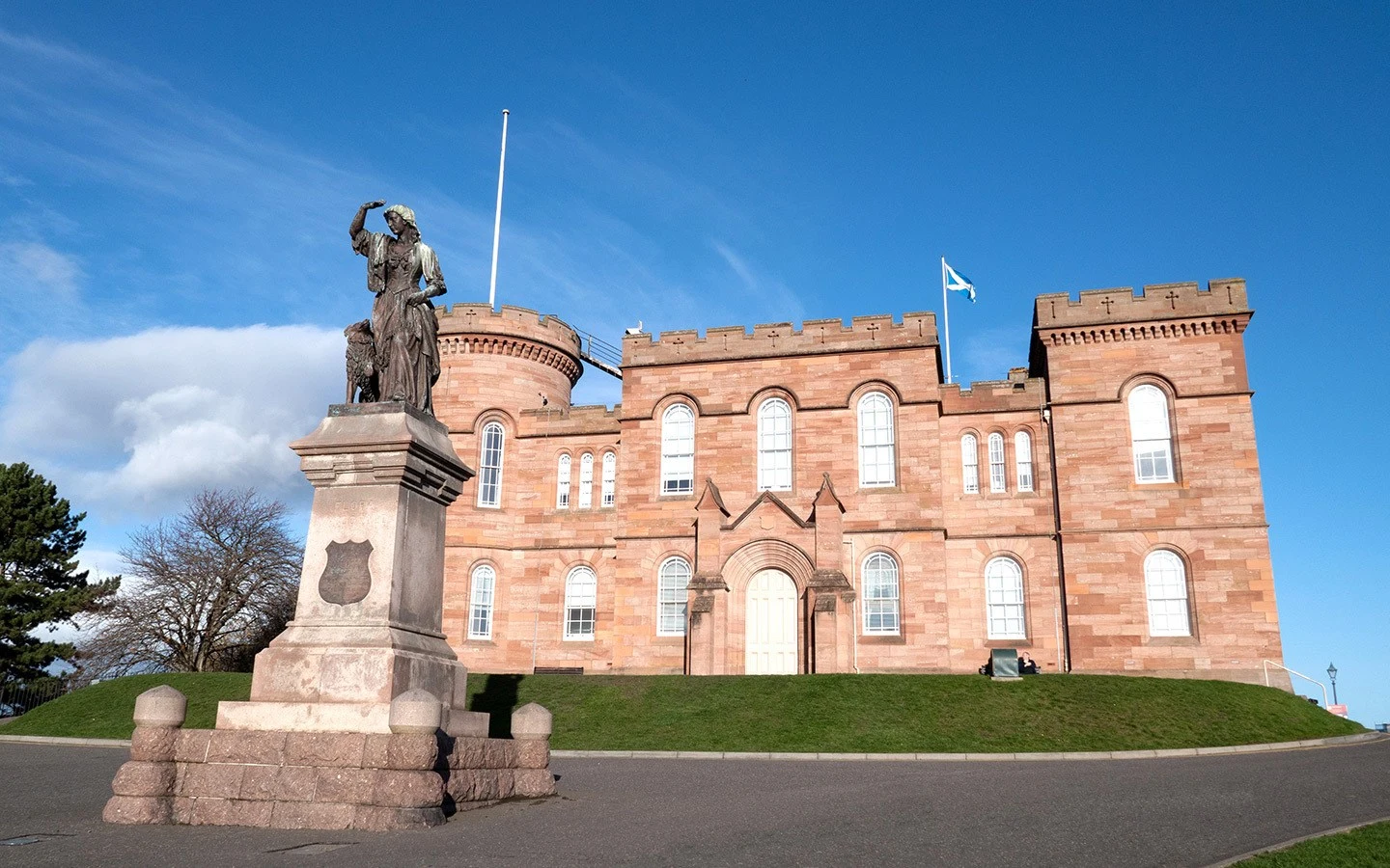 Outside Inverness Castle and statue of Flora MacDonald