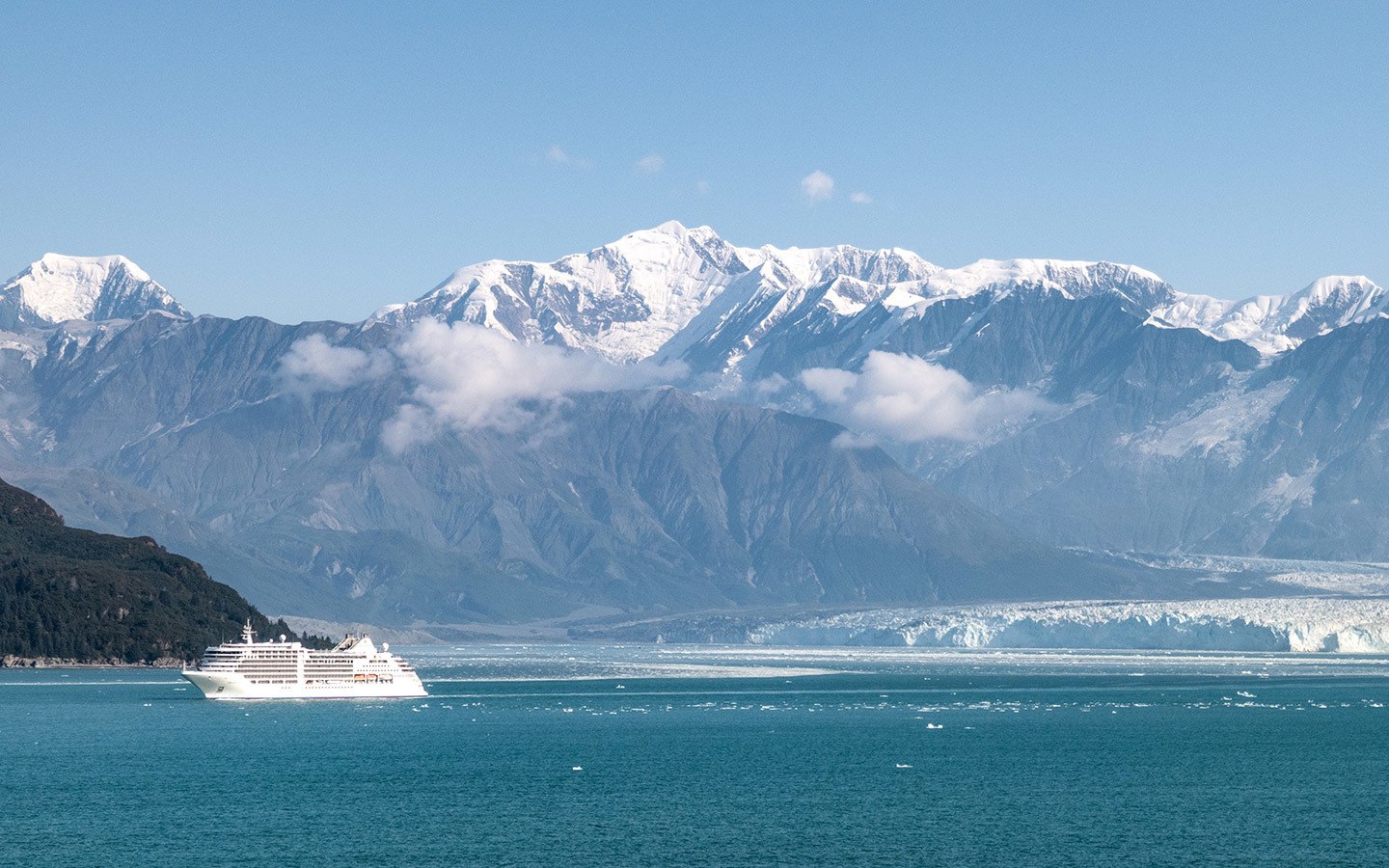 Alaskan mountain peaks