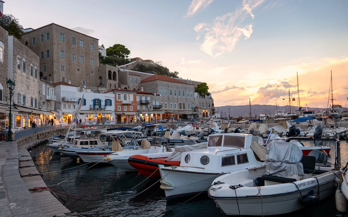 Dusk in the harbour in Hydra