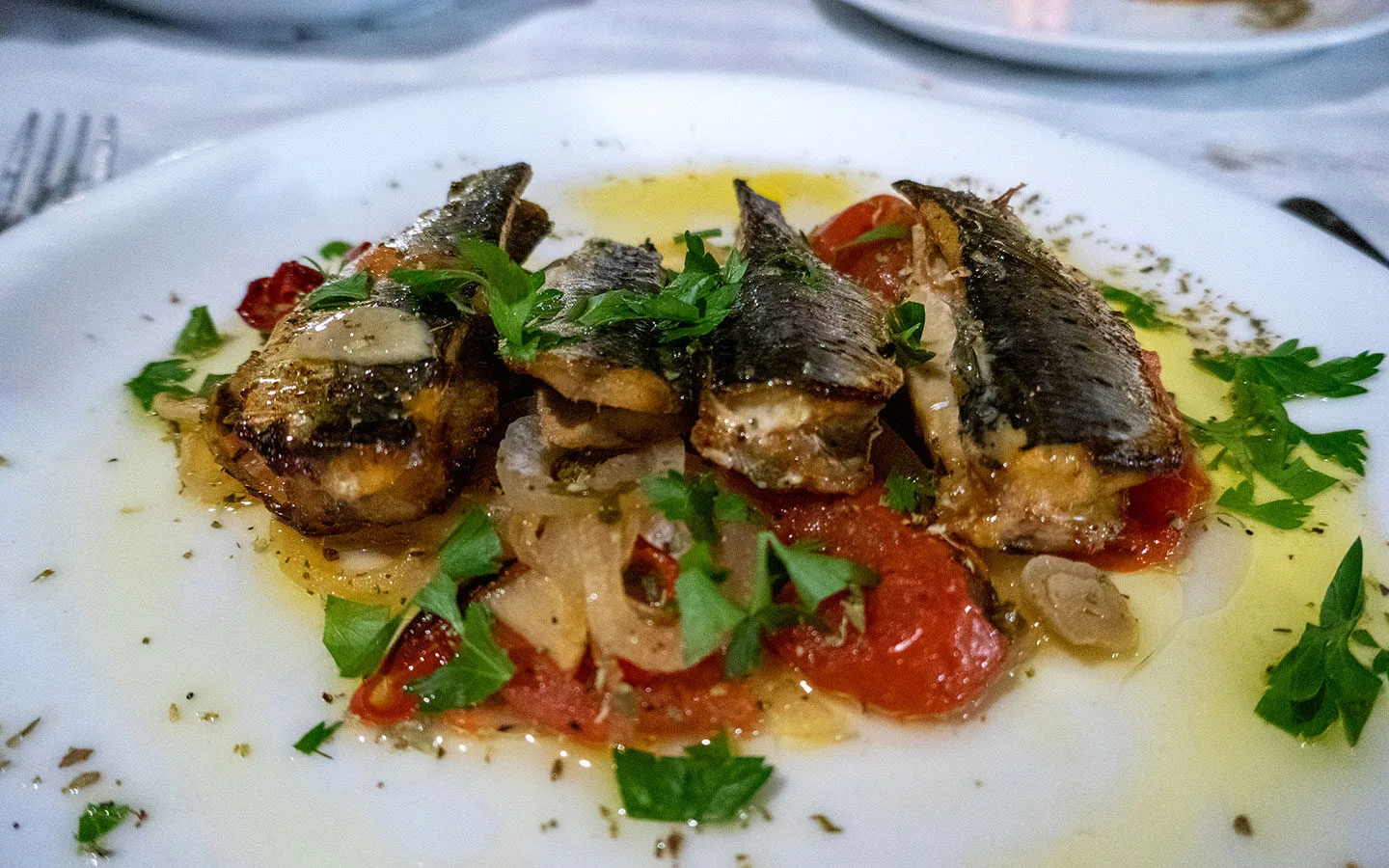 Fresh baked mackerel at Psinisei restaurant in Hydra