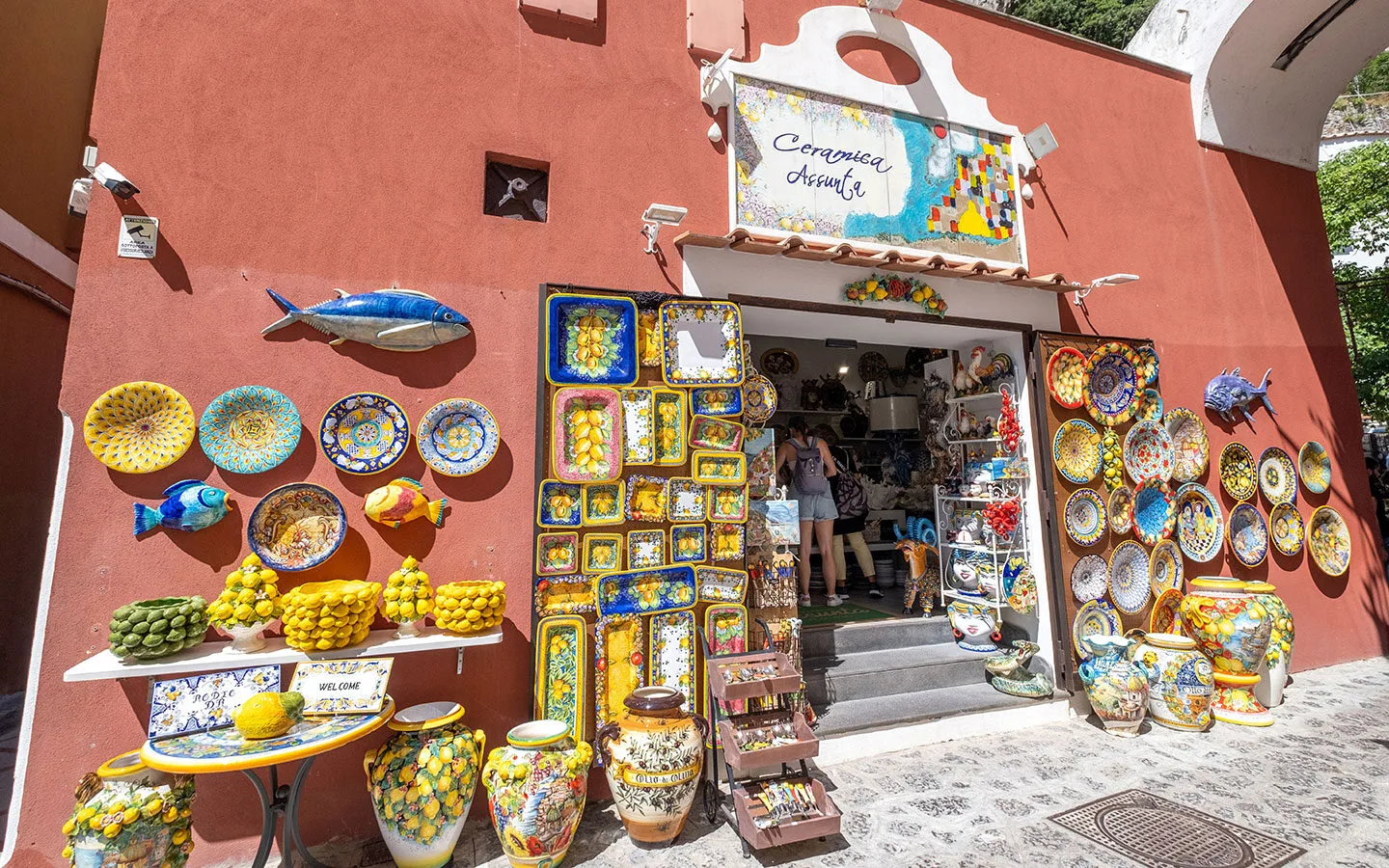 Colourful hand-painted ceramics on the Amalfi Coast