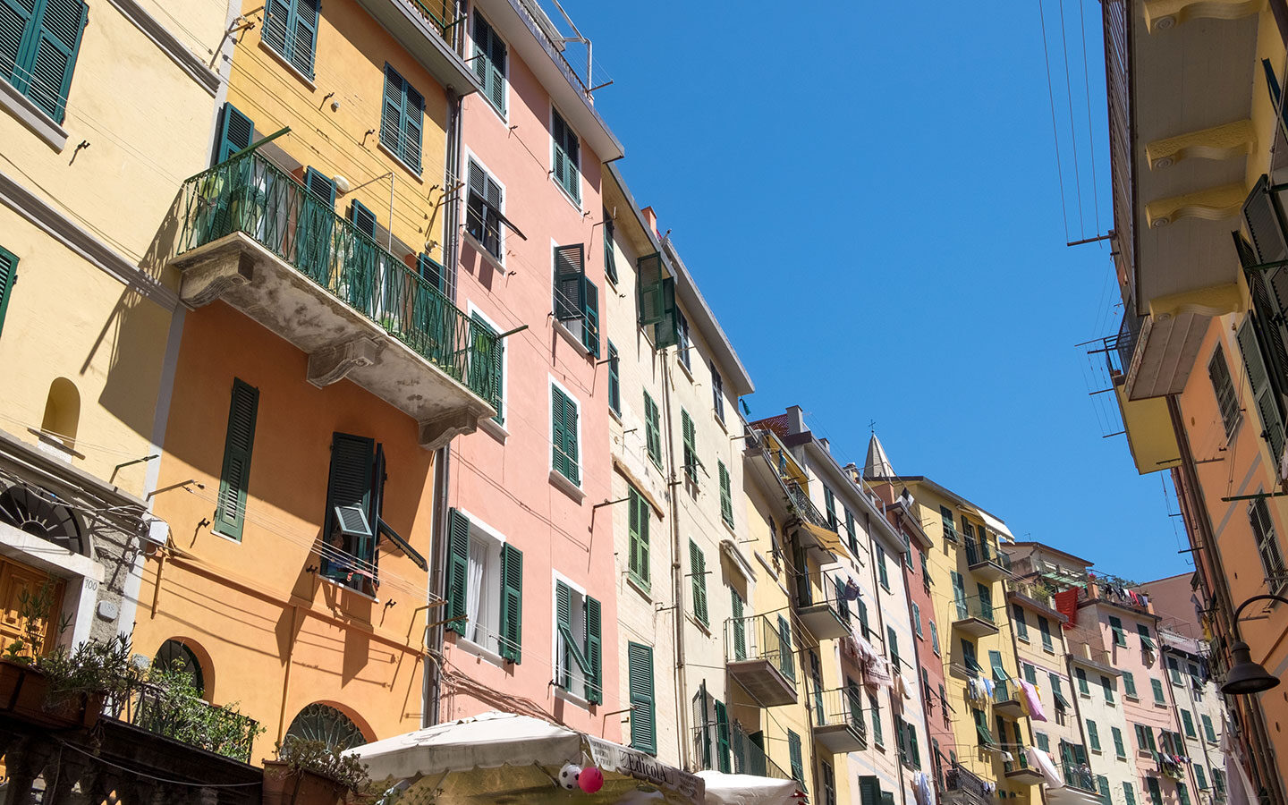 Colourful buildings in Riomaggiore in the Cinque Terre