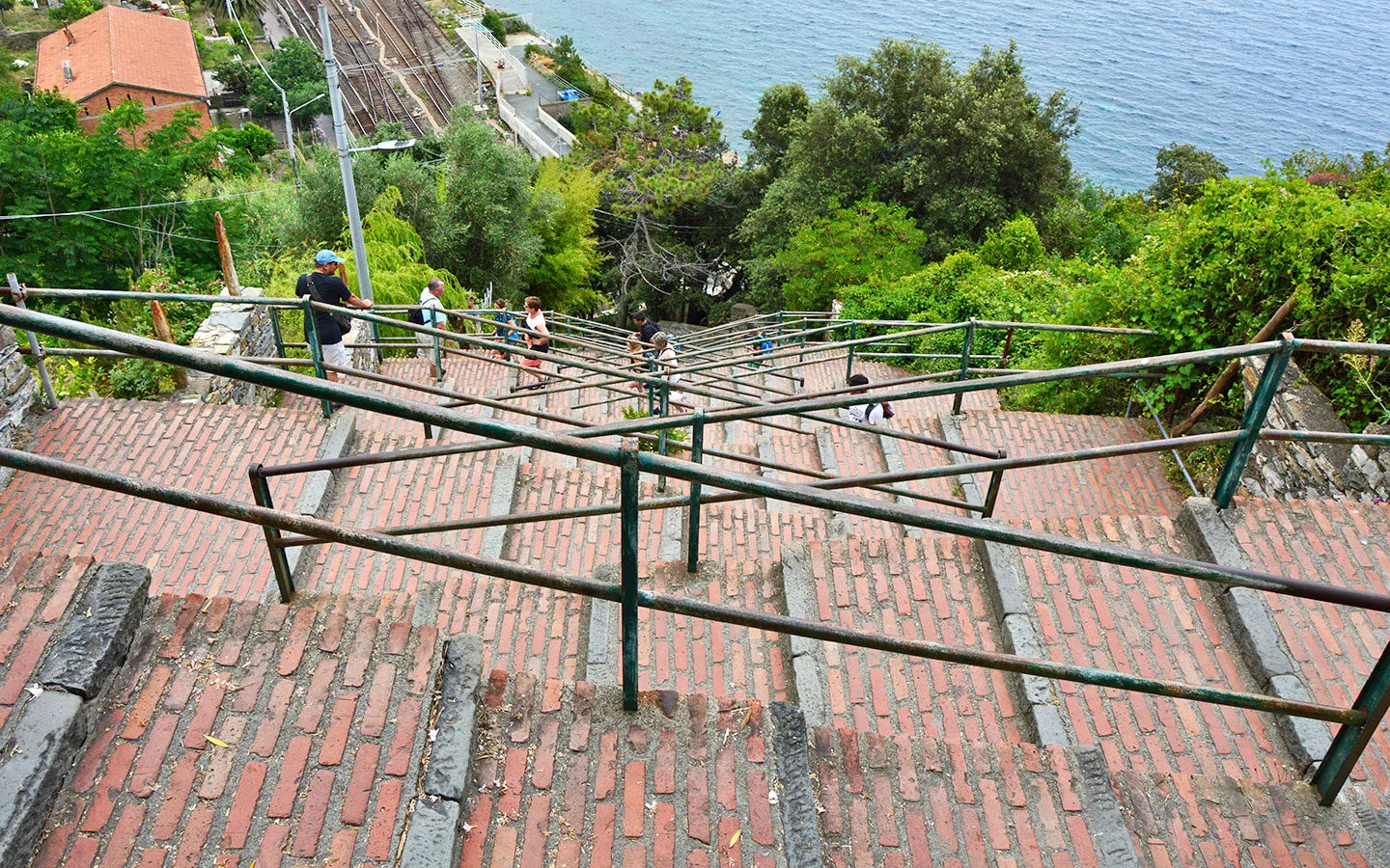 The Lardarina staircase from Corniglia station to the village