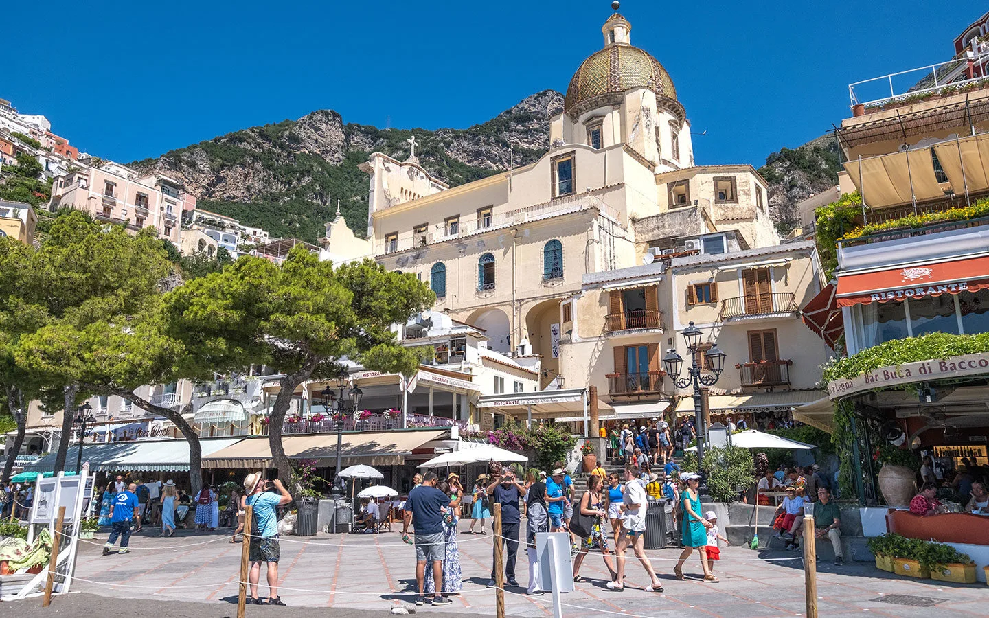 Seafront strolls in Positano