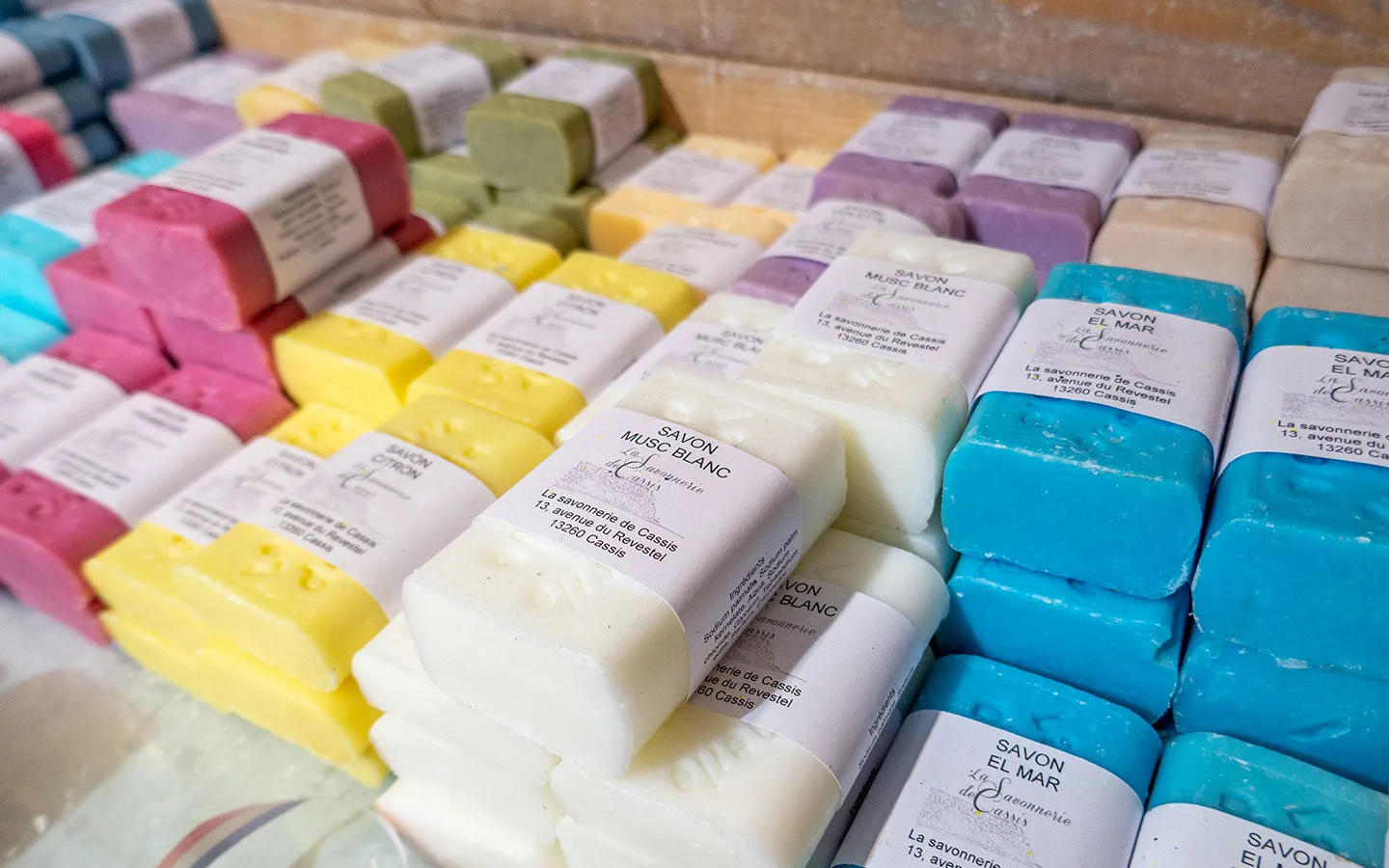 Colourful soaps in Cassis