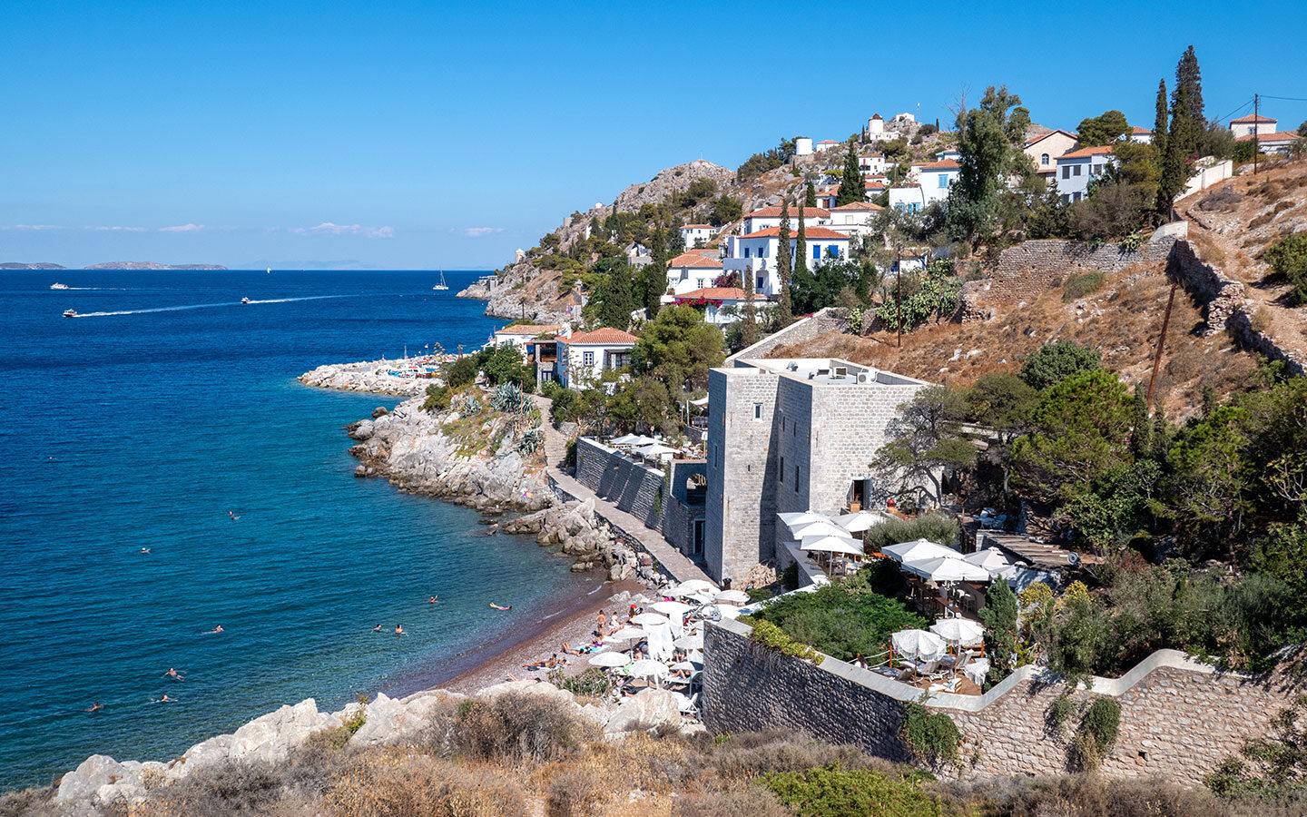 Best beaches in Hydra, Greece: Kamini Beach and Castello restaurant