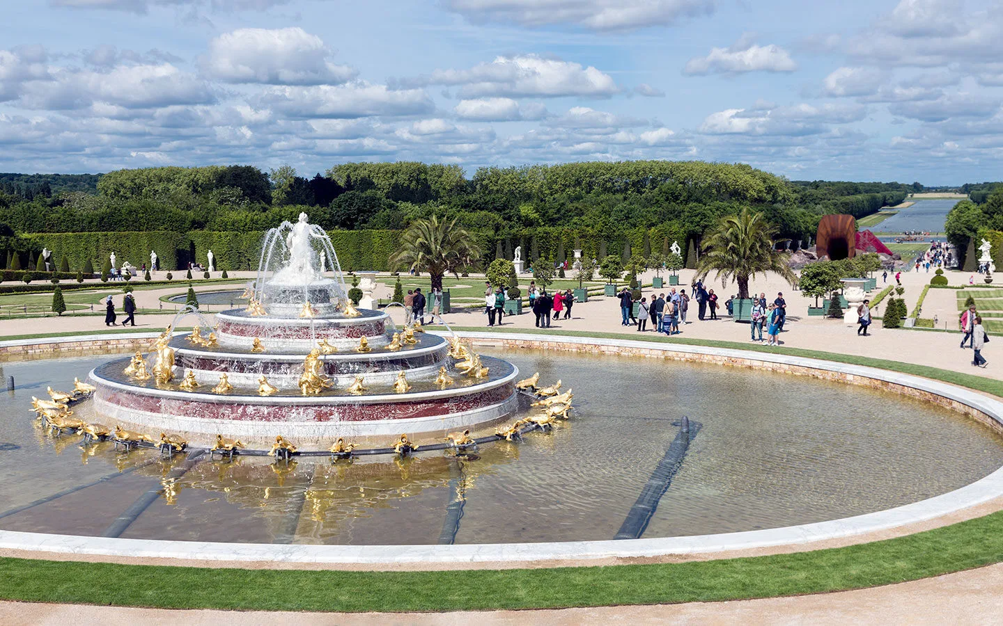 Fountains at the Palace of Versailles in Paris in spring