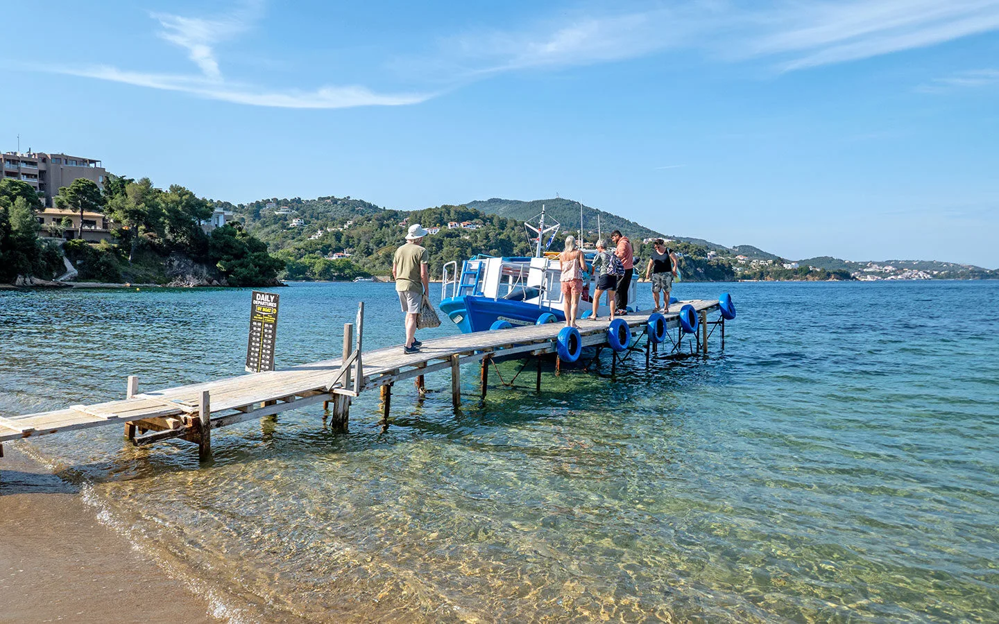 The shuttle boat from Kanapitsa, used for exploring Skiathos without a car