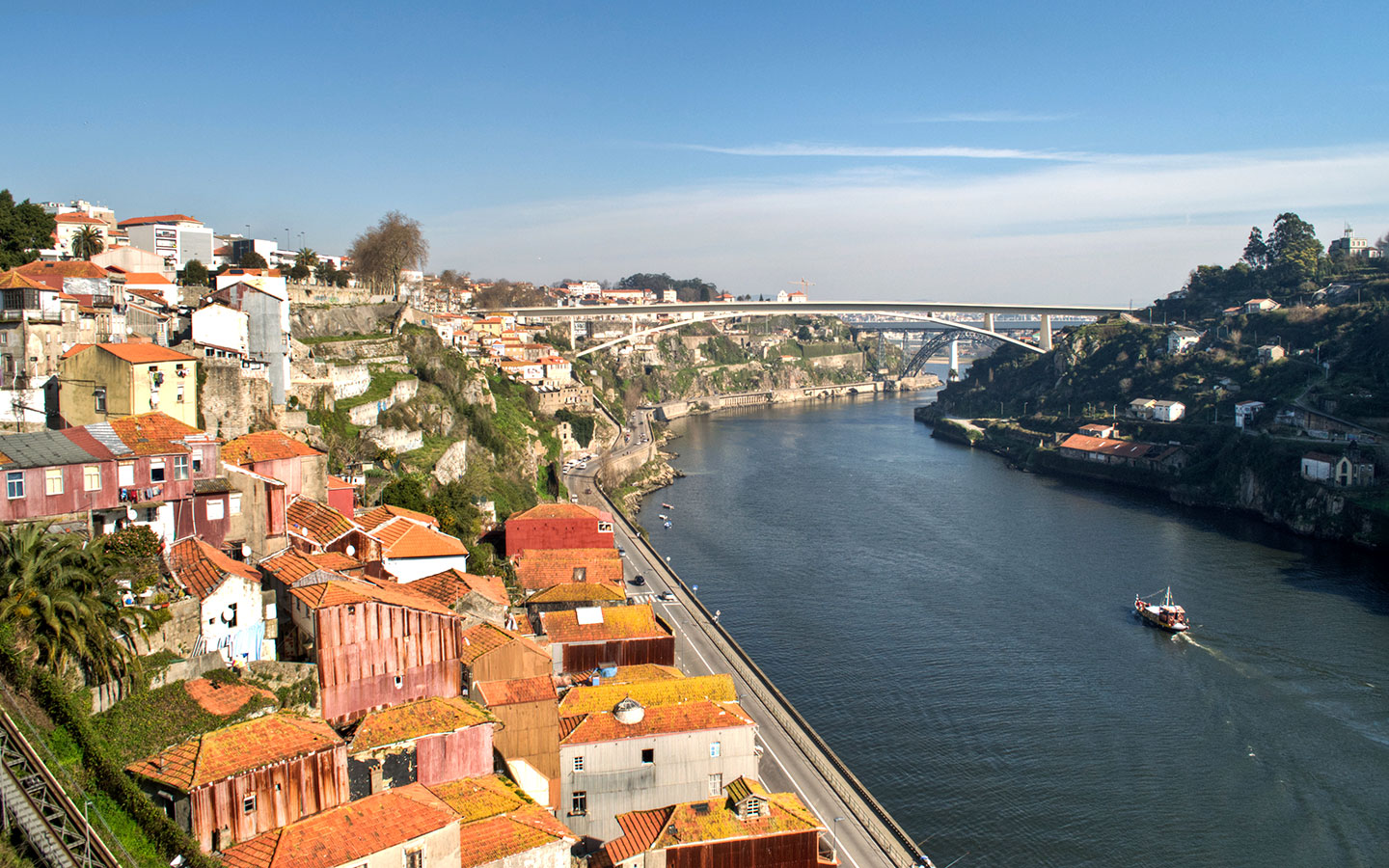 Views from the The Dom Luís bridge